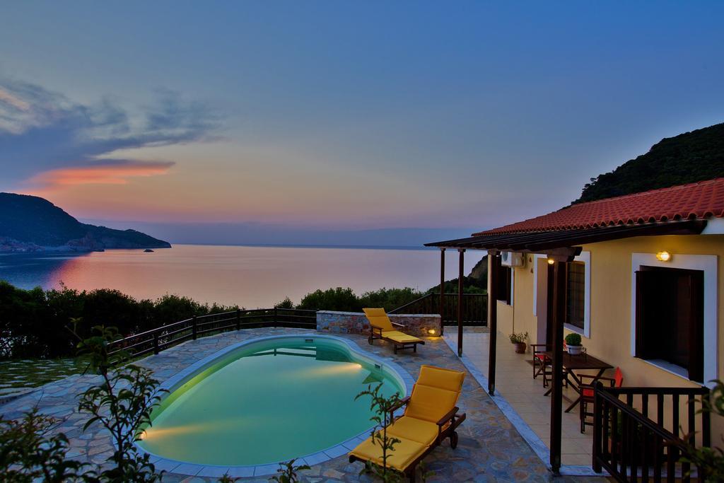 Porto Skopelos Villas Extérieur photo