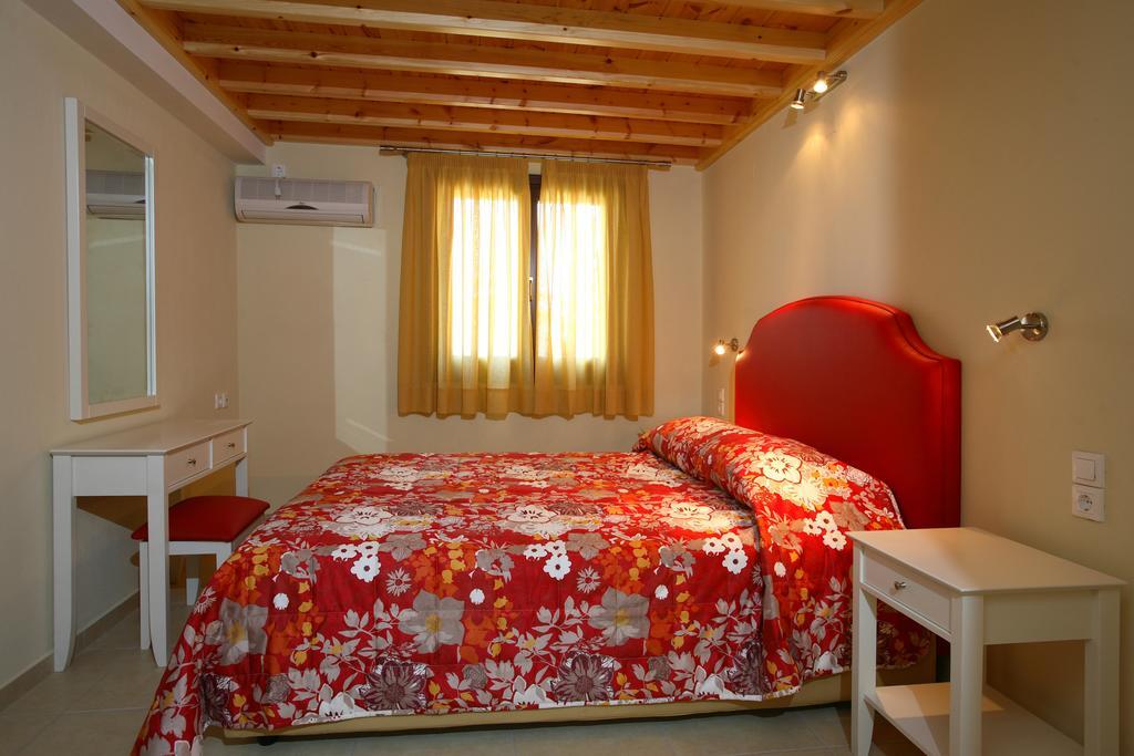 Porto Skopelos Villas Extérieur photo